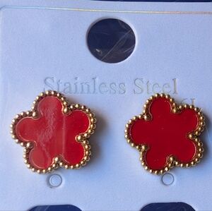 Stainless Steel red clover stud earrings